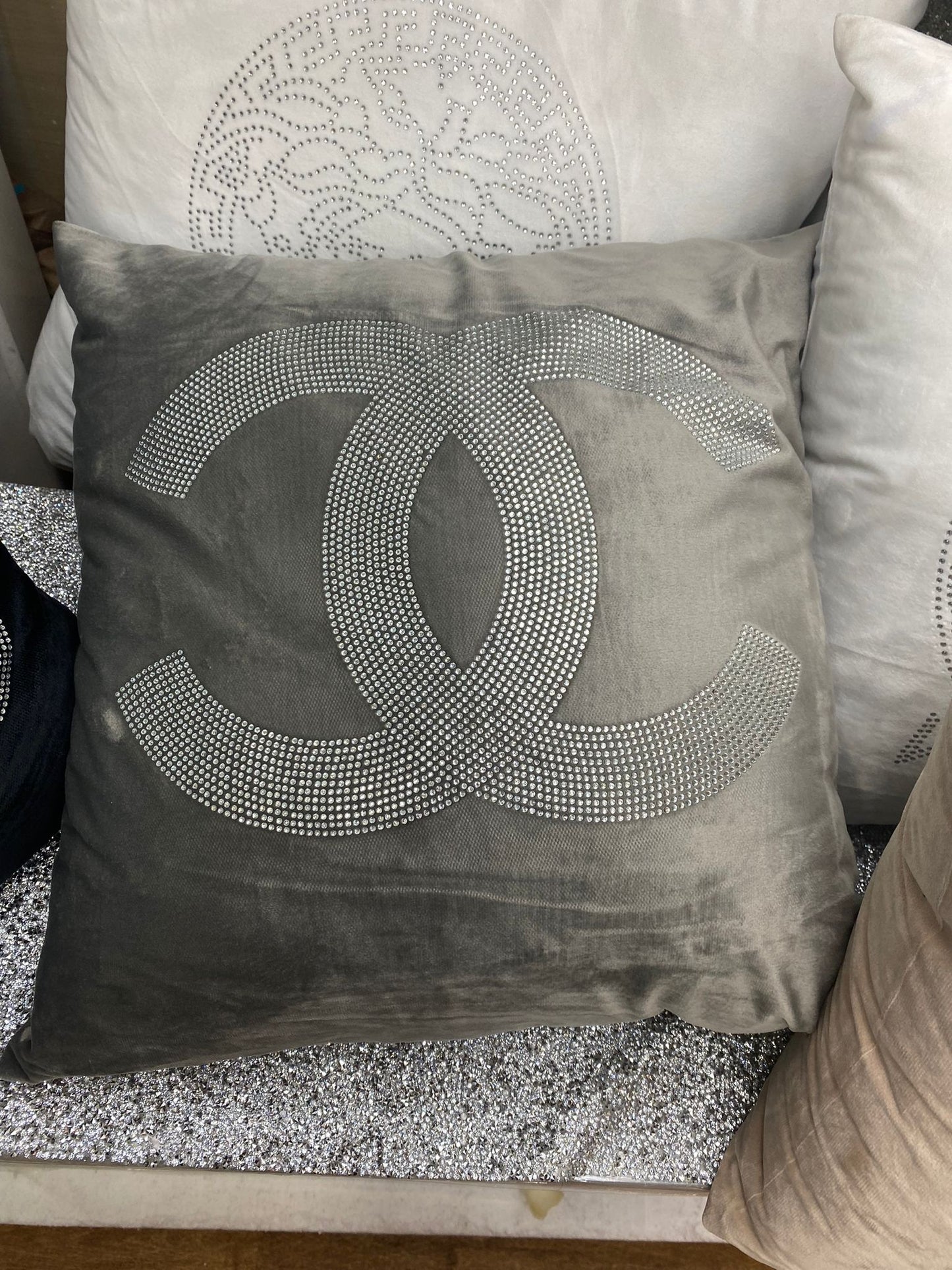 C Velvet Crushed Cushion