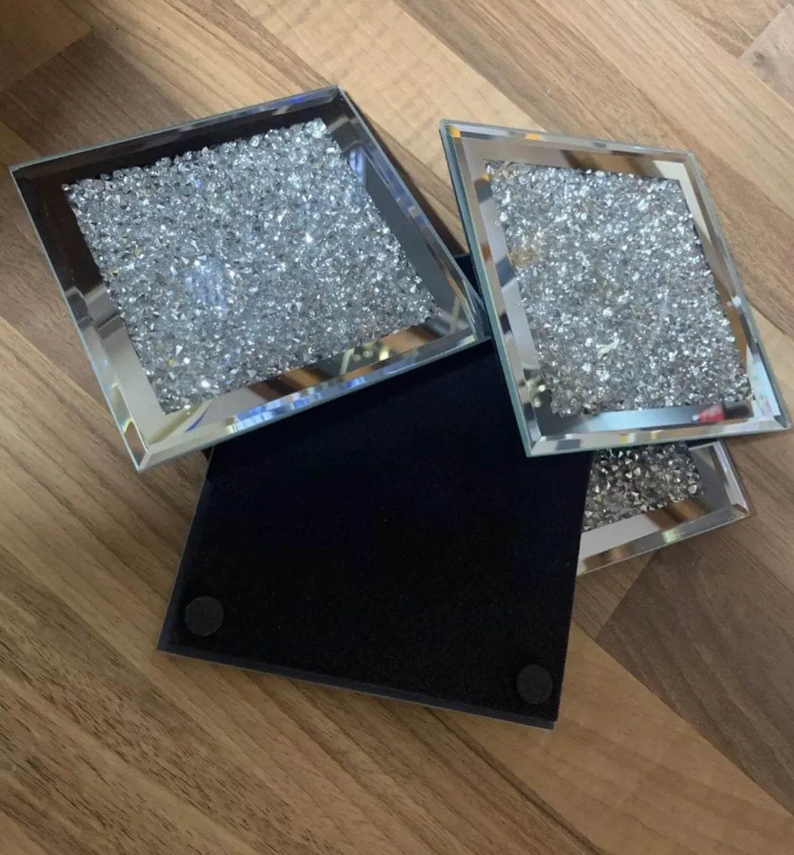 Stunning 4 Pcs Diamond Crushed Coasters