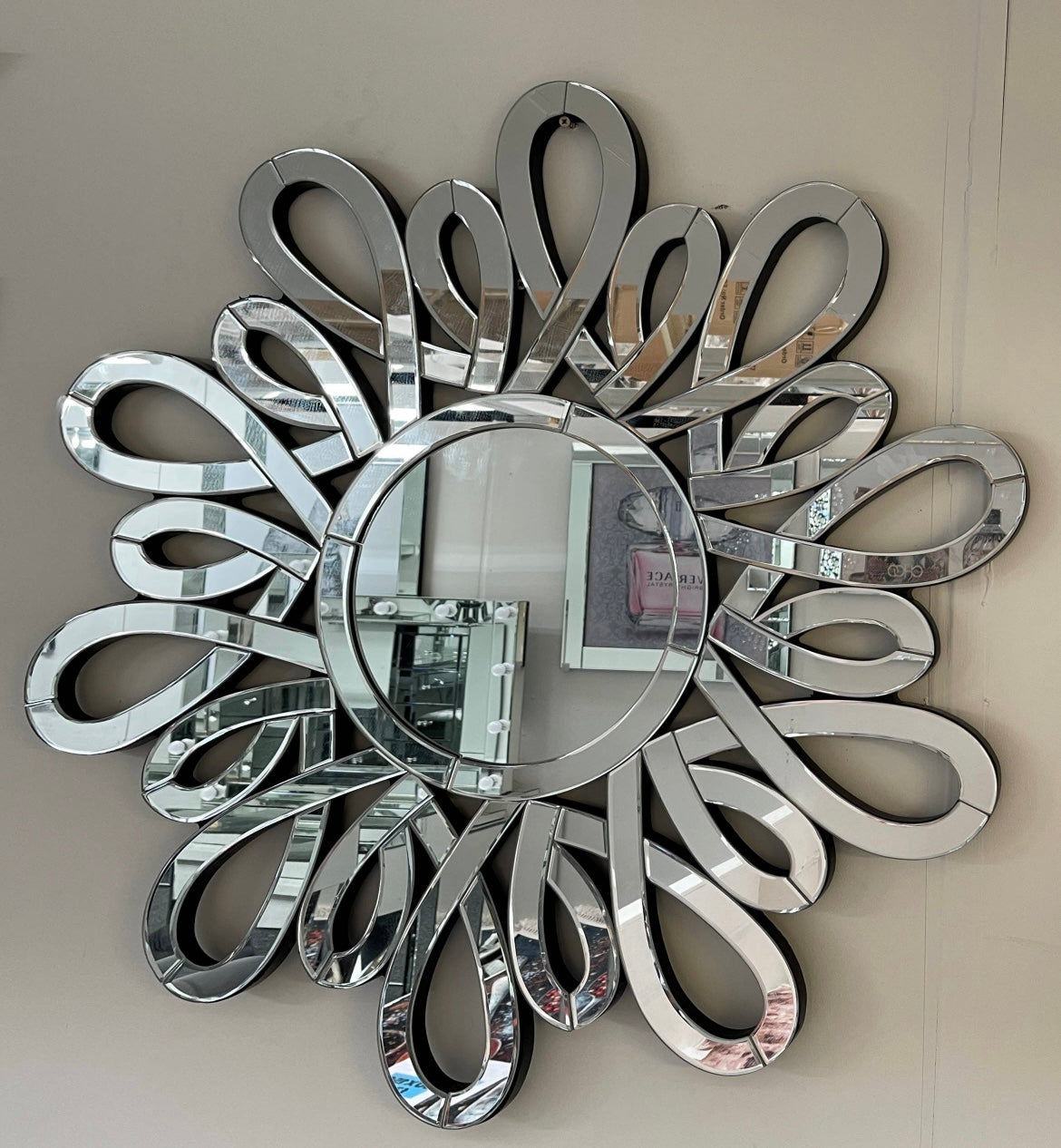 SWIRL PATTERN WALL MIRROR