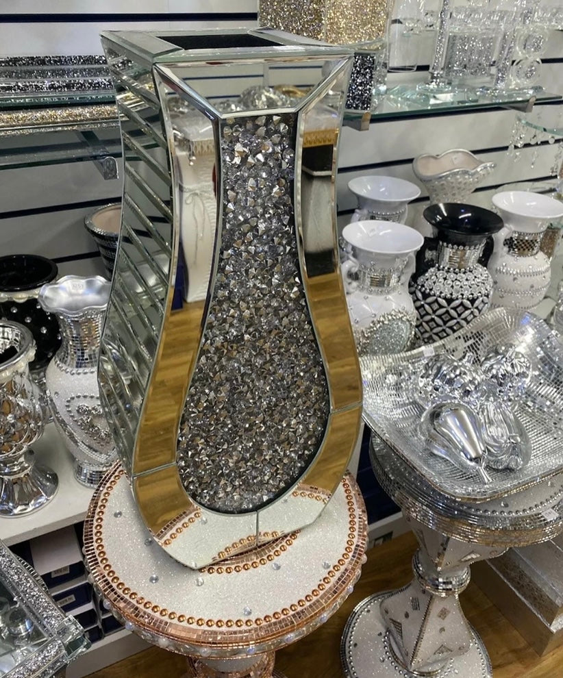 STUNNING XL DIAMOND CRUSHED VASE